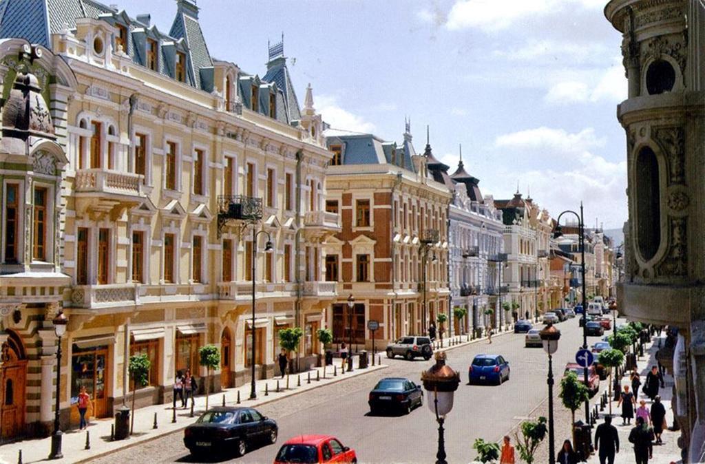 Apartment Fine Home Тбилиси Экстерьер фото