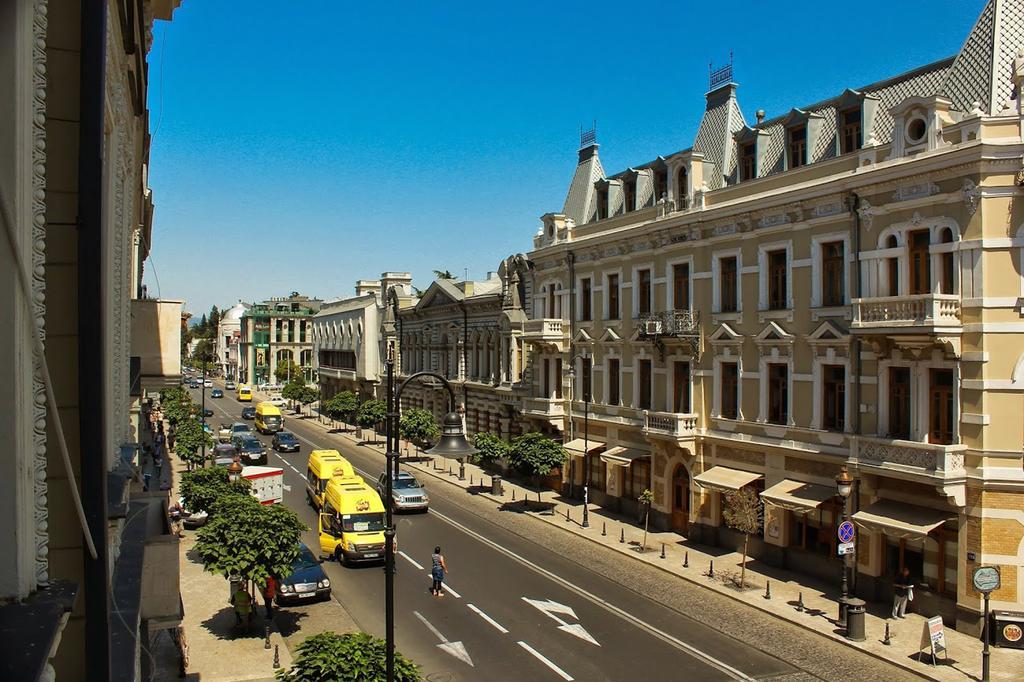 Apartment Fine Home Тбилиси Экстерьер фото